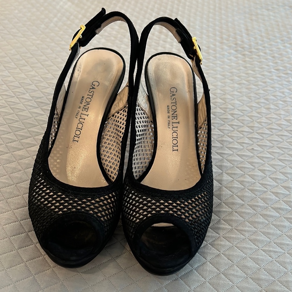 Gaston Lucioli Black suede mesh heels